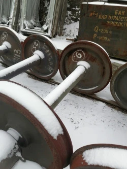 Лот 2. Колесная пара с буксовым узлом в Приморском крае.